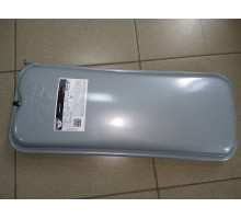 Расширительный бак Zilmet с боковым крепежом 